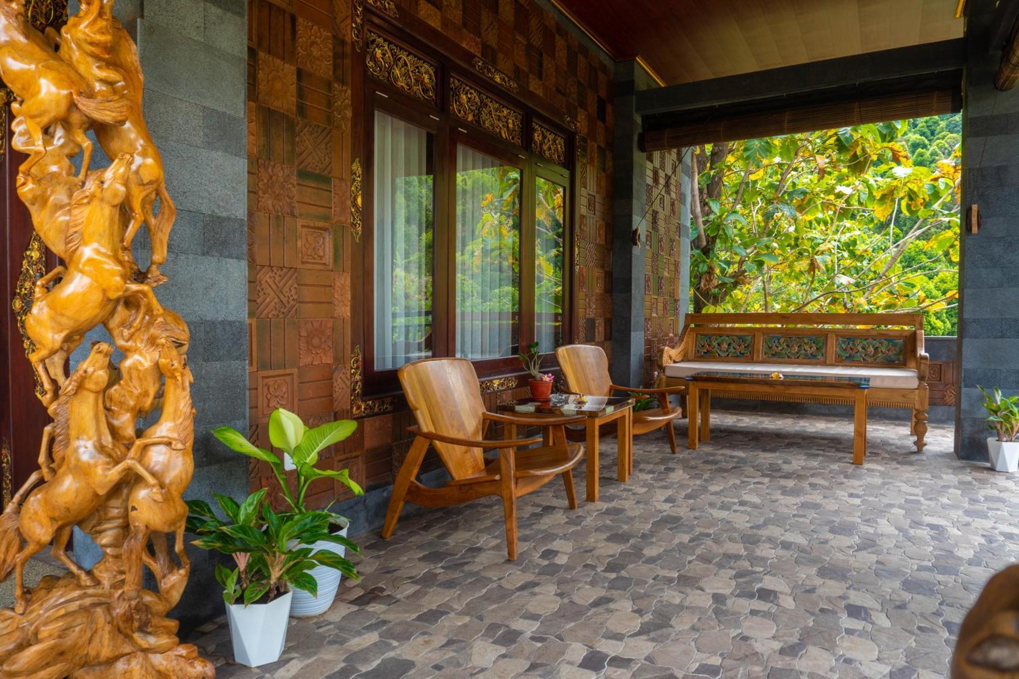 Villa Selonding Batu Lovina  Exterior photo