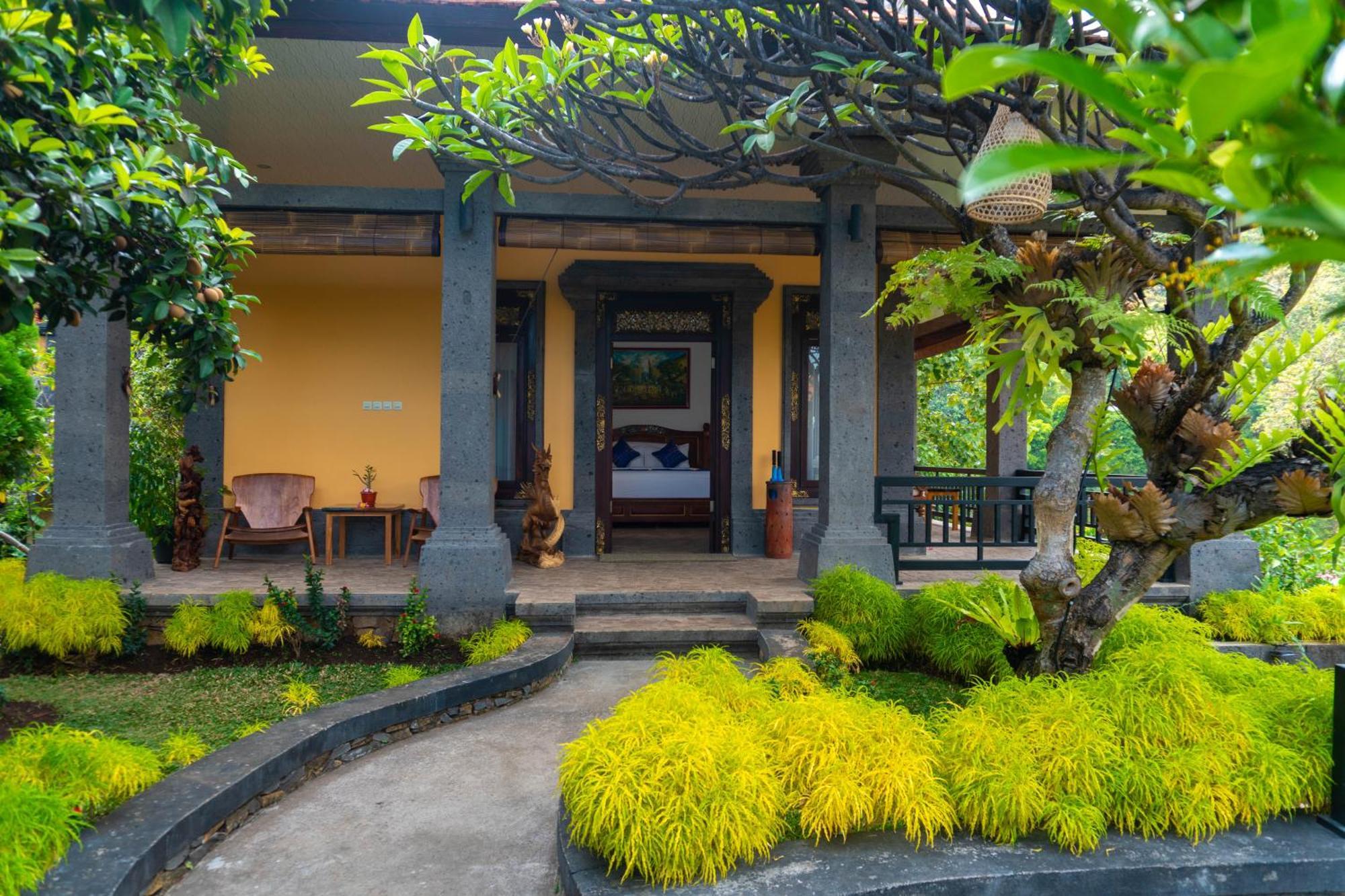 Villa Selonding Batu Lovina  Exterior photo