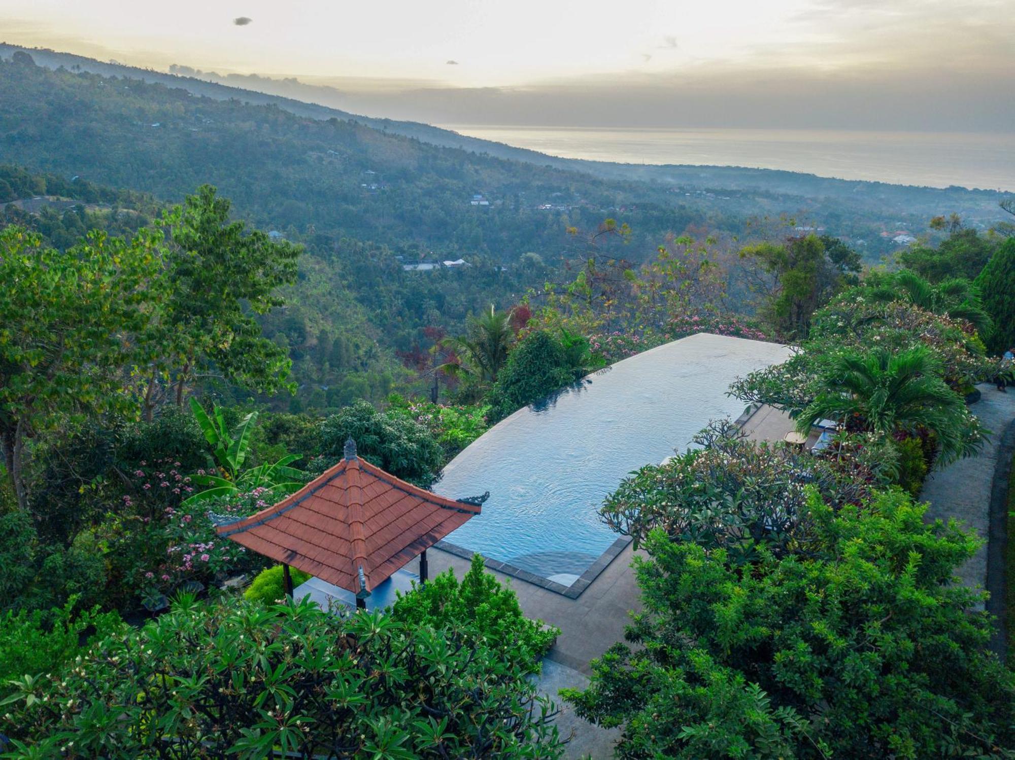 Villa Selonding Batu Lovina  Exterior photo